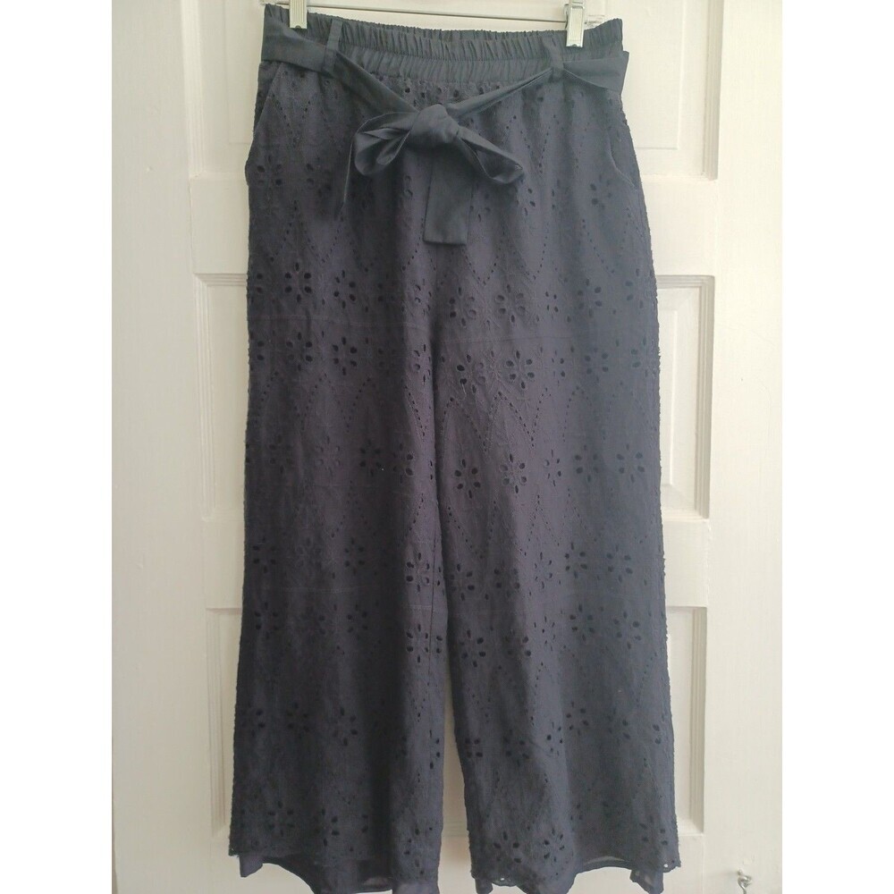 AliceBlue navy eyelet wide leg crop pants fits like womens S  beach city preppy